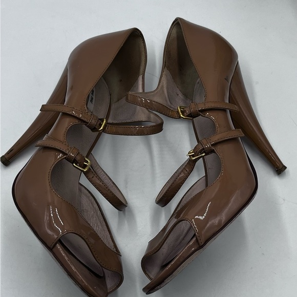 Miu miu Mary Jane Classic Ever Chic prada Double Strap Beige Nude Heel Sz 37/6-7 - Picture 9 of 14